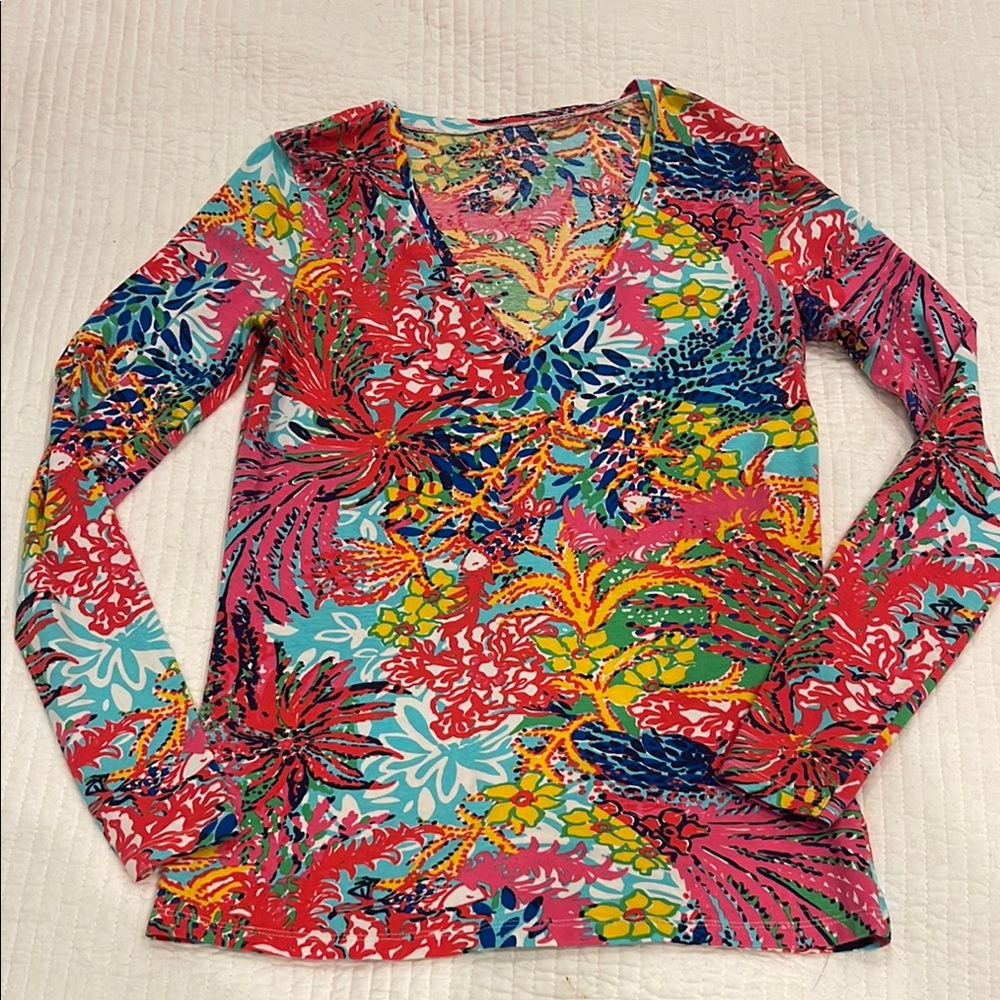 AVAILABLE!! Lilly Pulitzer Colorful Graphic Long Sleeve Blouse